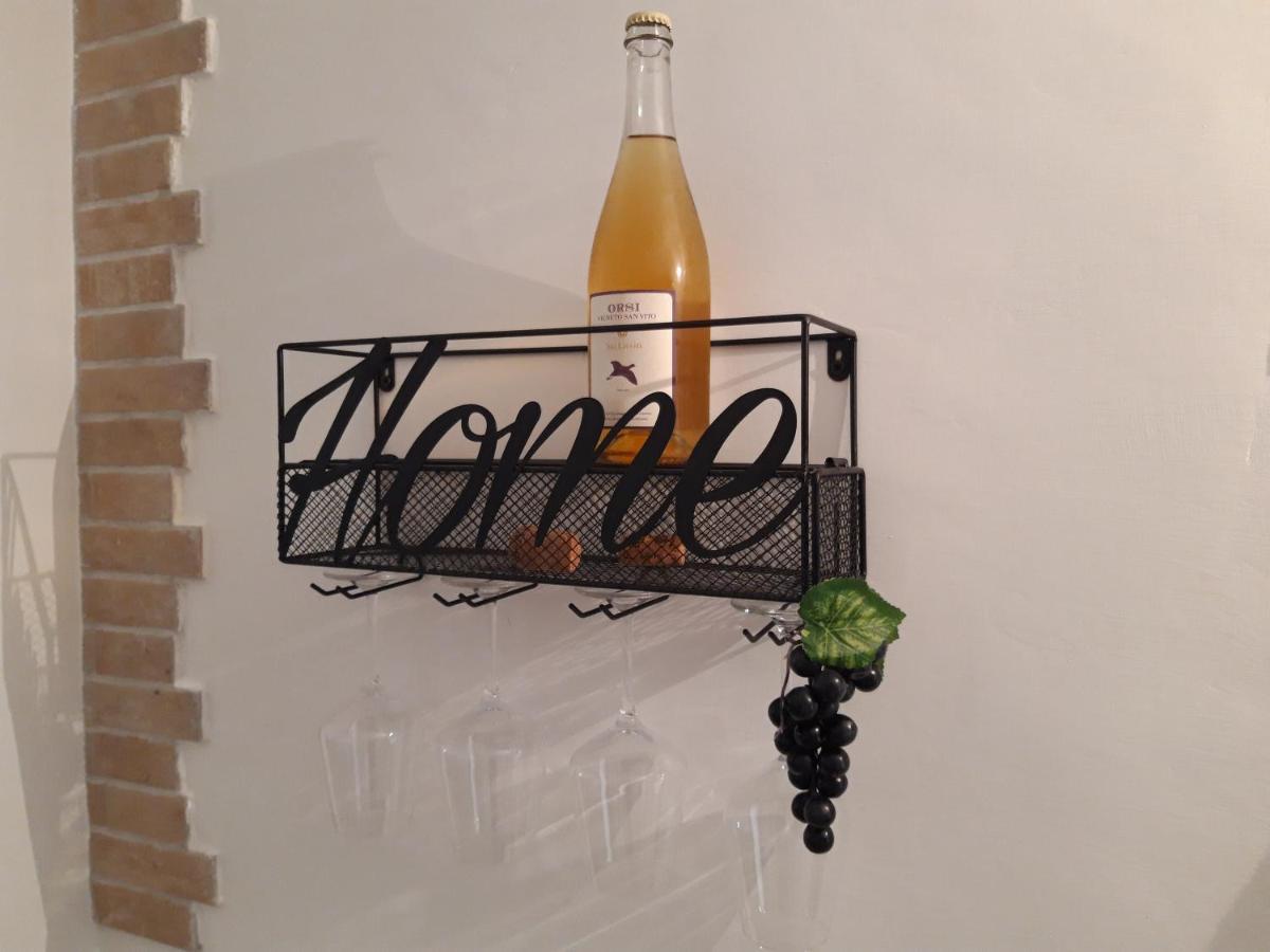 In Vino Veritas Sulmona Zewnętrze zdjęcie